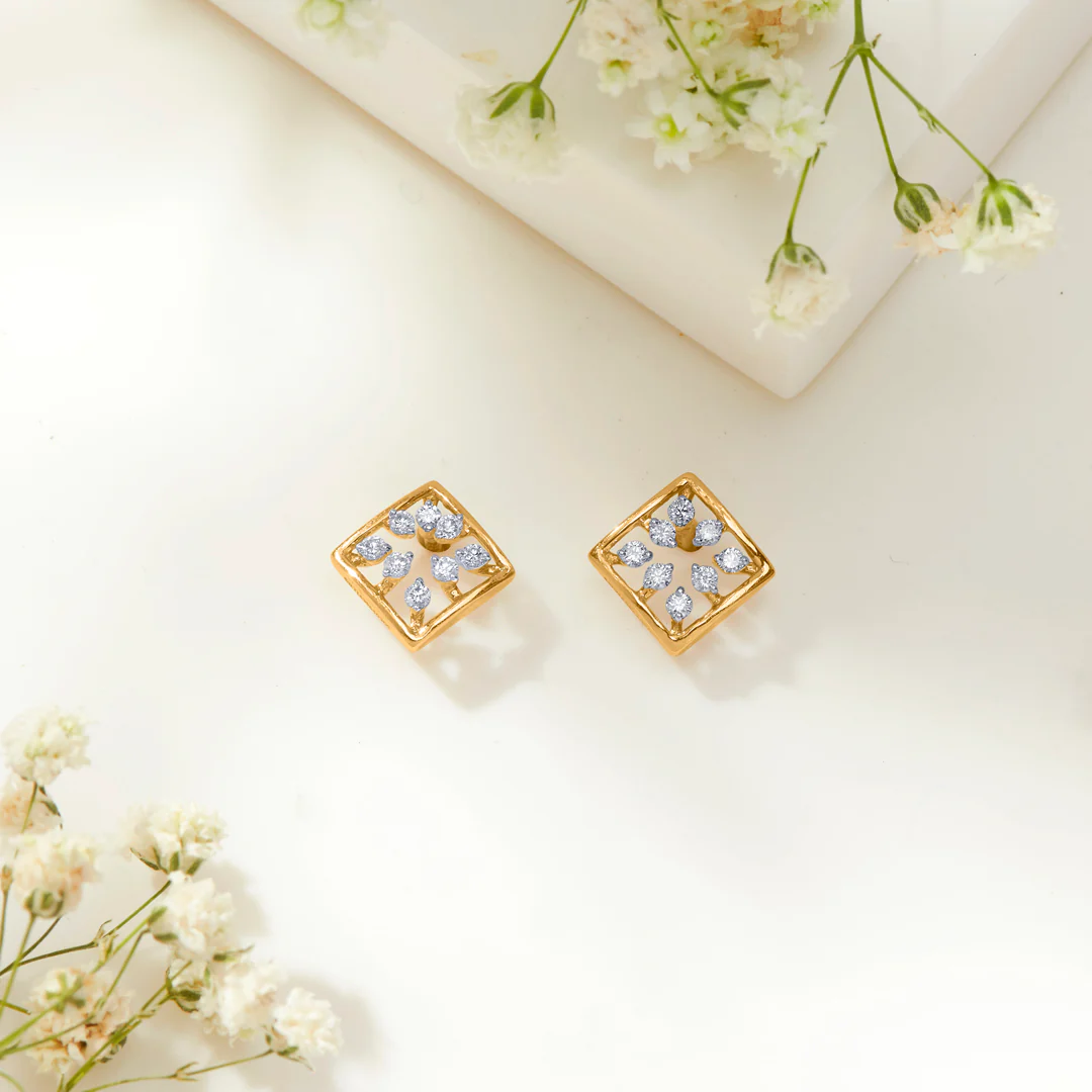 Boxed Beauty Gold Stud Earring For Women