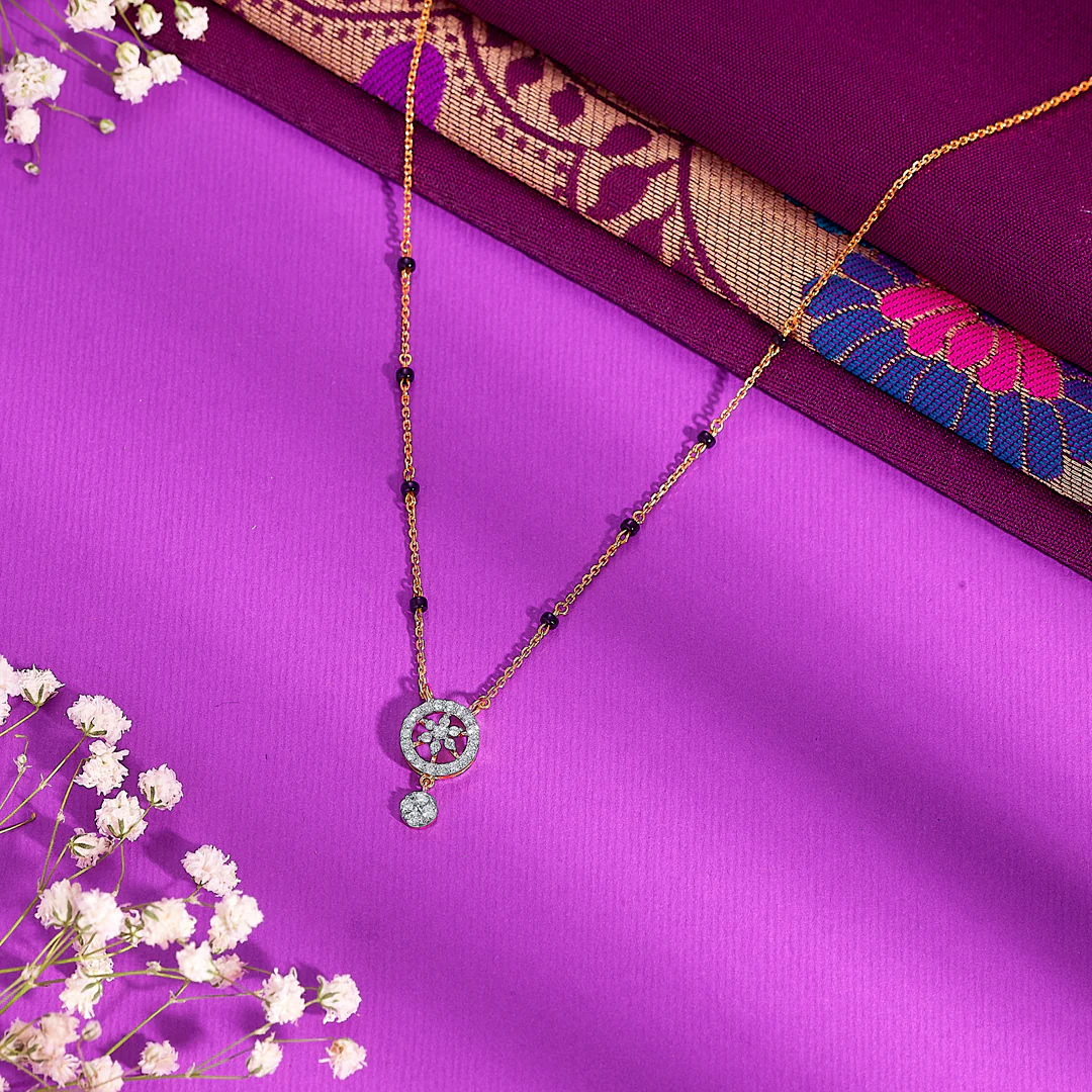 Circle of Faith Gold & Diamond Modern Mangalsutra