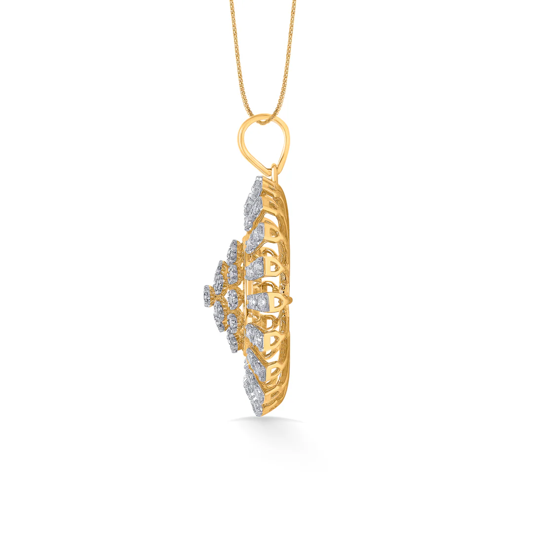 Dazzling Rays Gold & Diamond Pendant Set For Women - Image 6