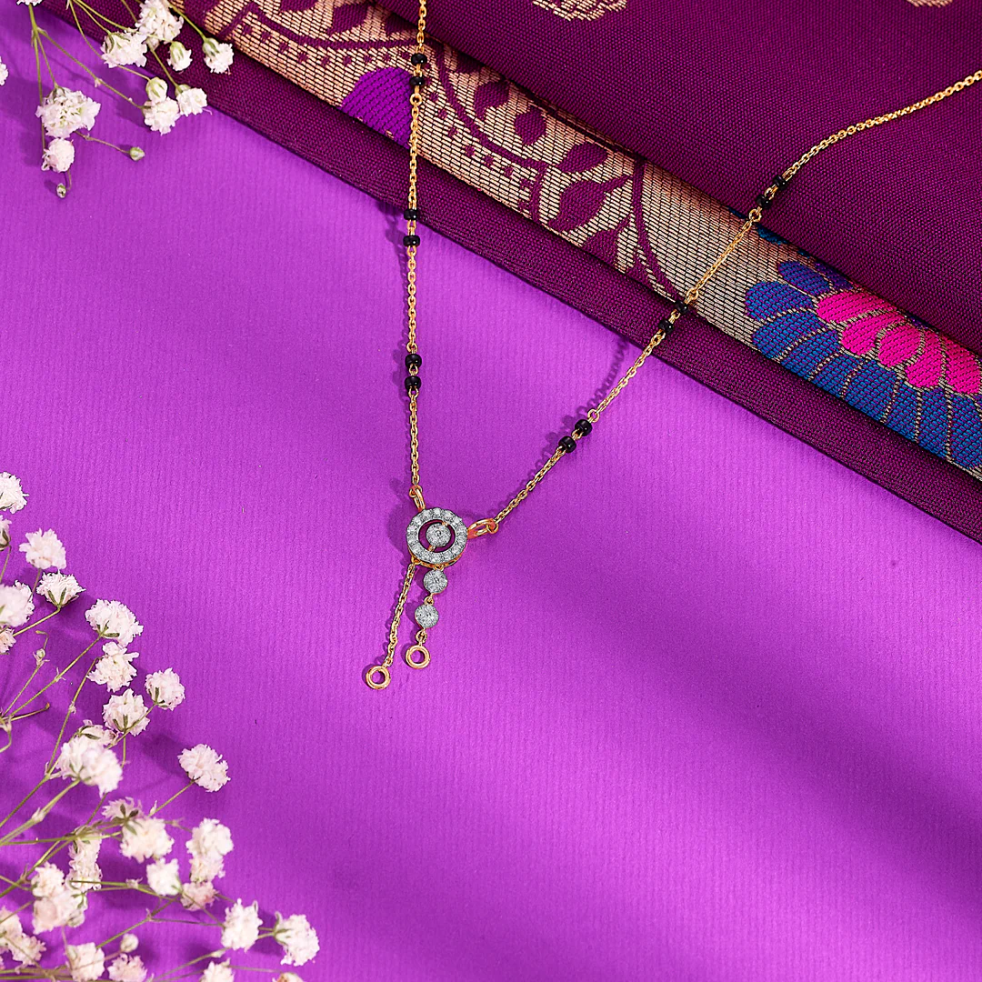 Dhaara Shine Gold & Diamond Modern Mangalsutra