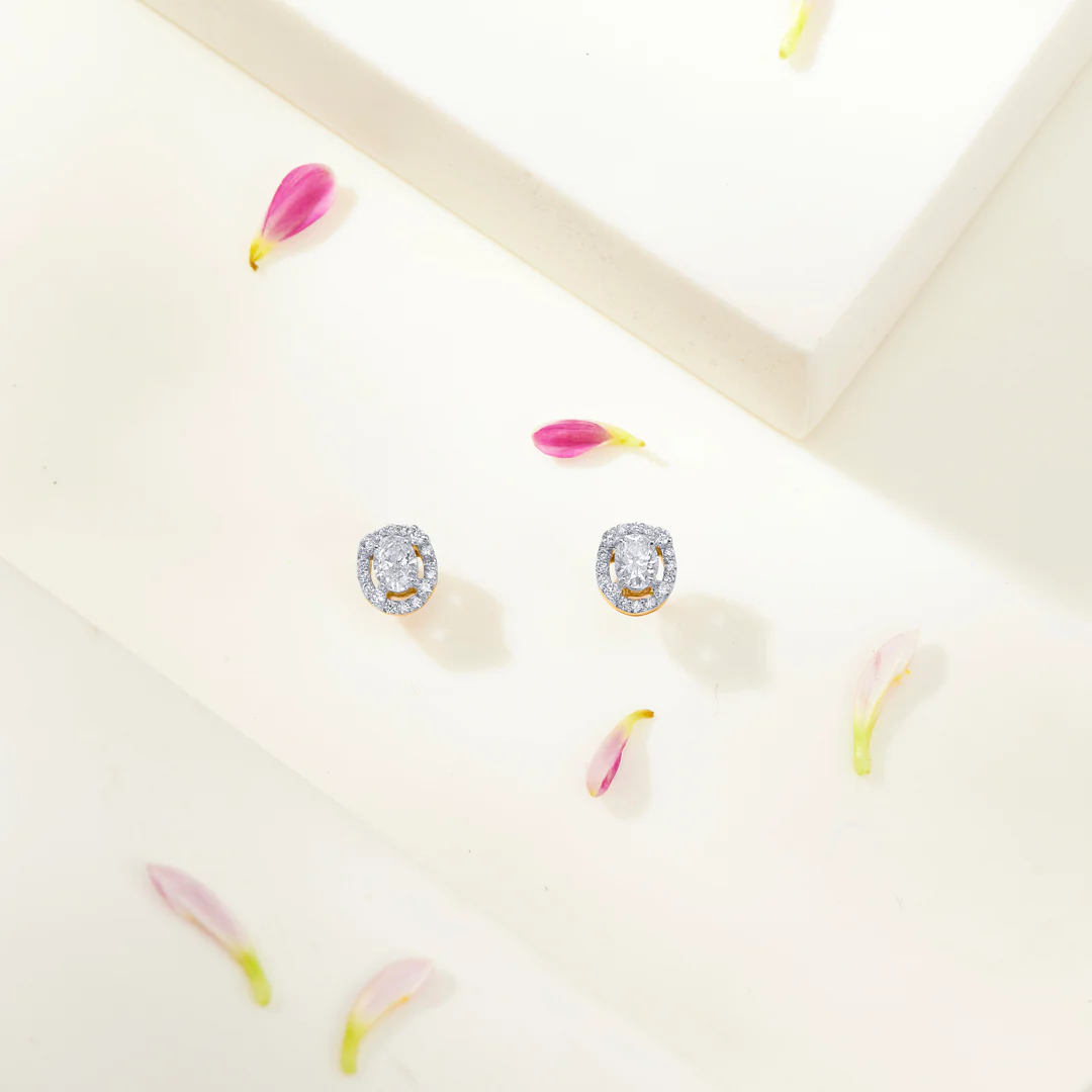 Dot Delight Gold Stud Earring For Women