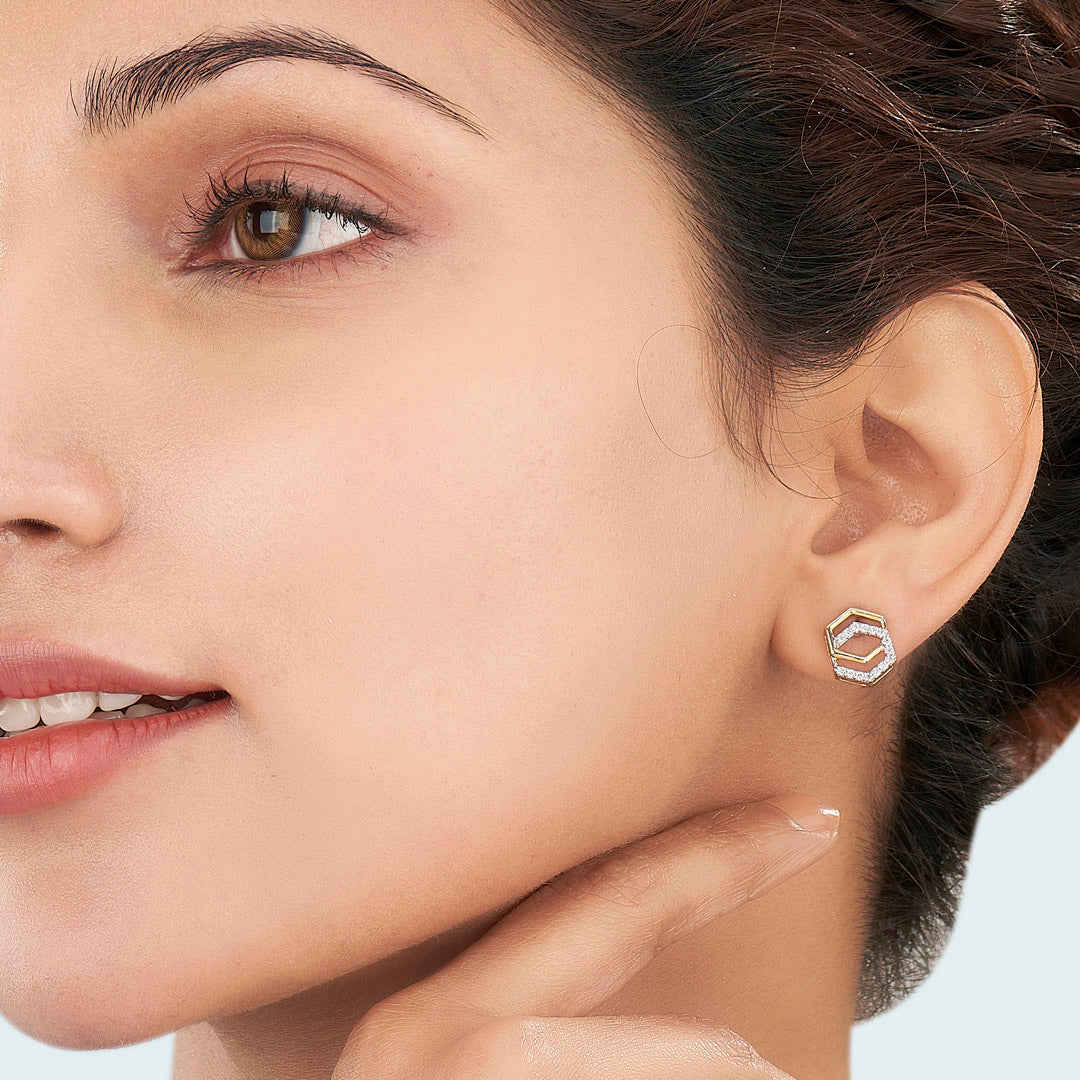 Geo Glitz Gold Stud Diamond Earring for Women - Image 2
