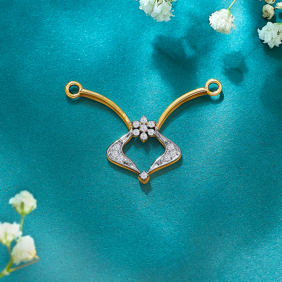 Geometric Design Yellow Gold & Diamond Tanmaniya Mangalsutra For Women
