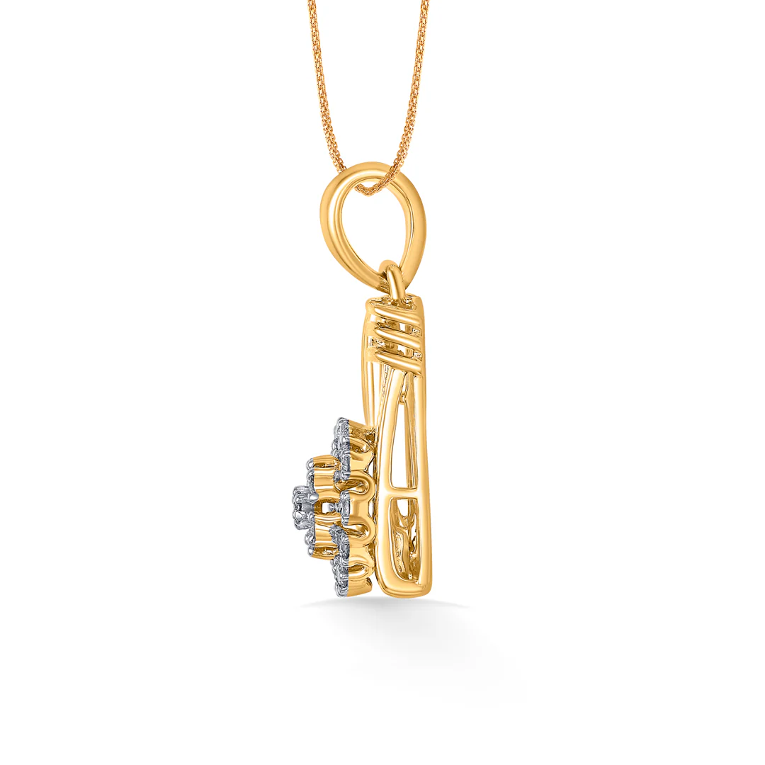 Lattice Glow Gold & Diamond Pendant Set For Women - Image 6