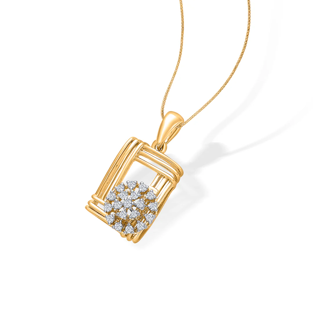 Lattice Glow Gold & Diamond Pendant Set For Women - Image 9