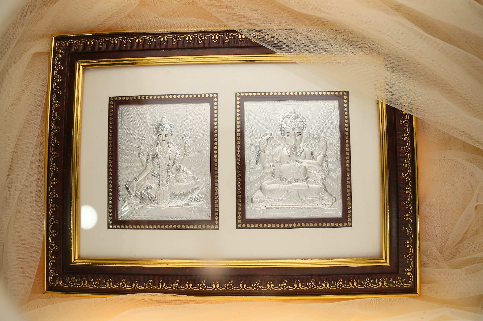Laxmi and Ganpati Silver Frame - Image 4