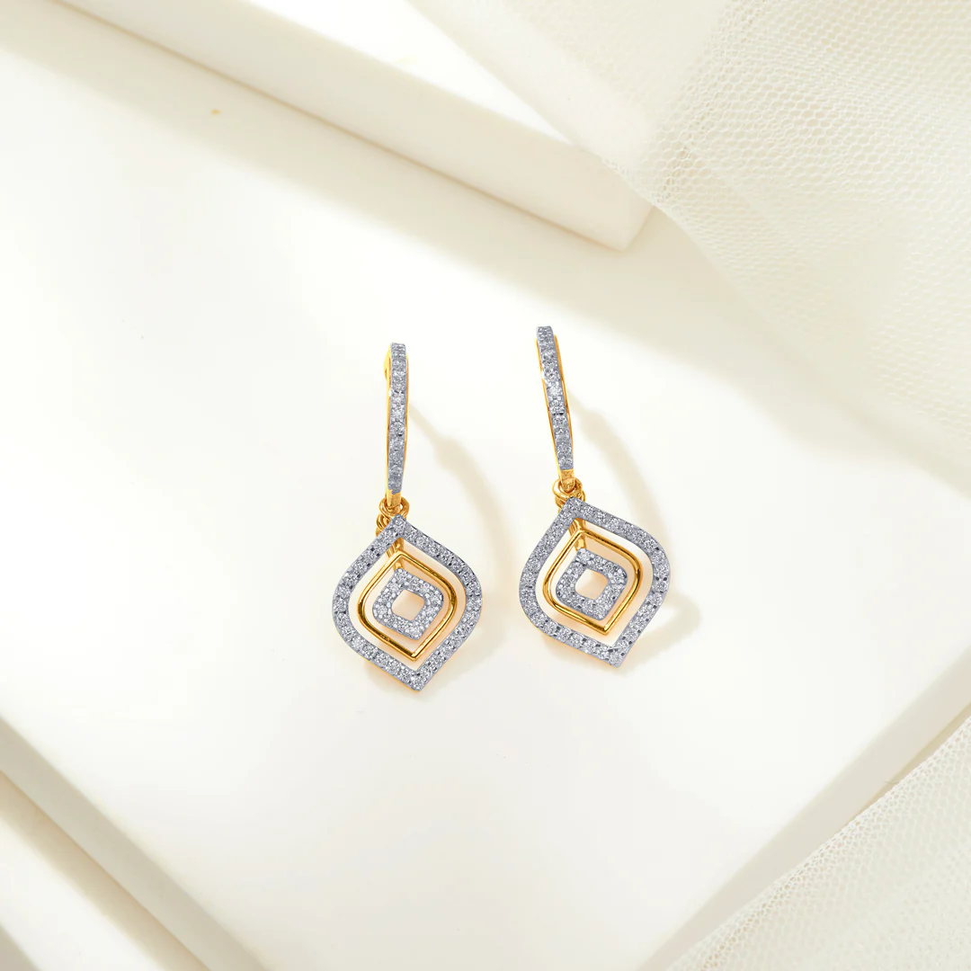 Leafy Gold & Diamond Diamond Earring Earring For Women