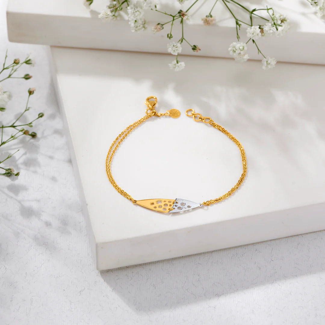 Lillian Charm Yellow Gold Flexible Bracelet for Women