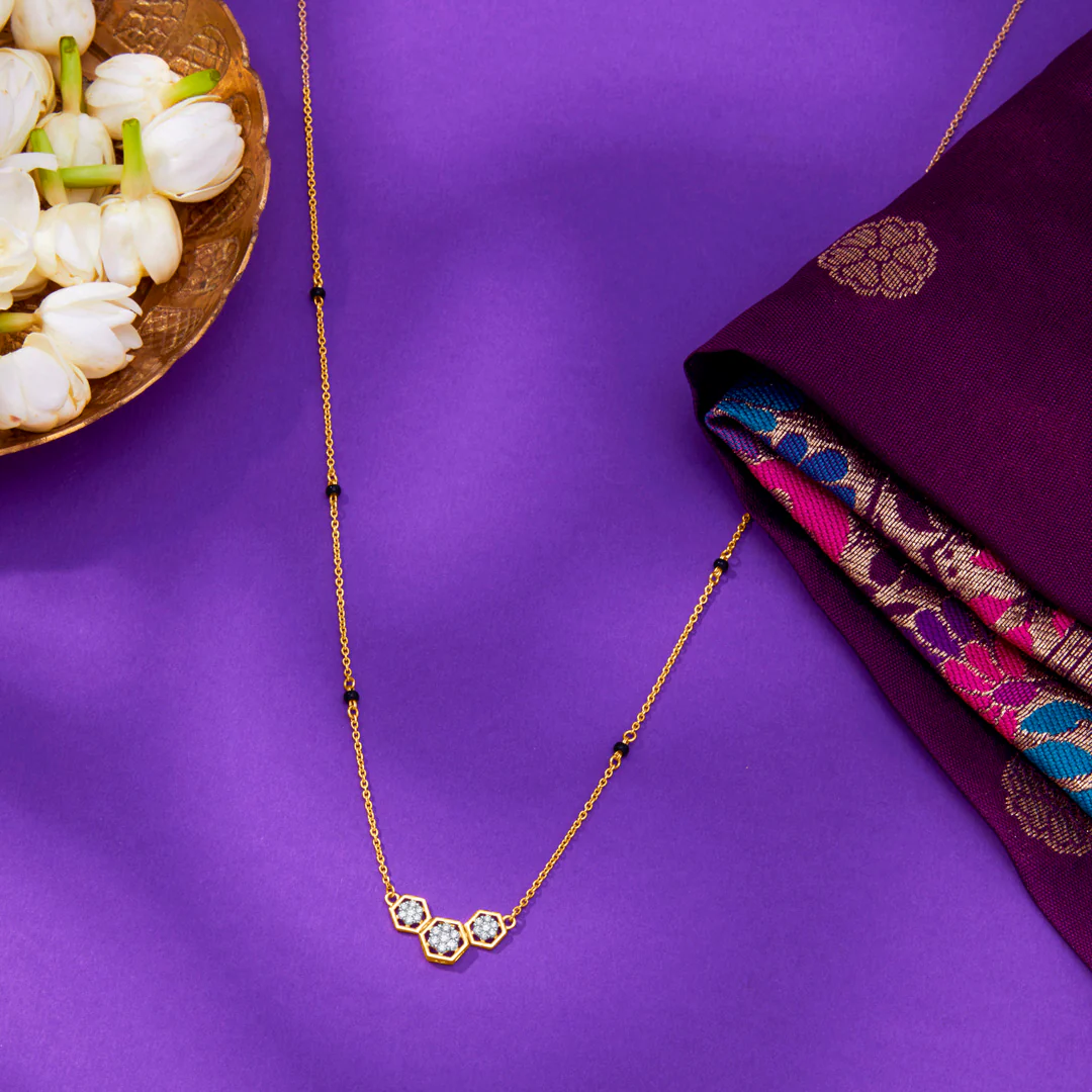 Modern Essenc Gold & Diamond Modern Mangalsutra for Women