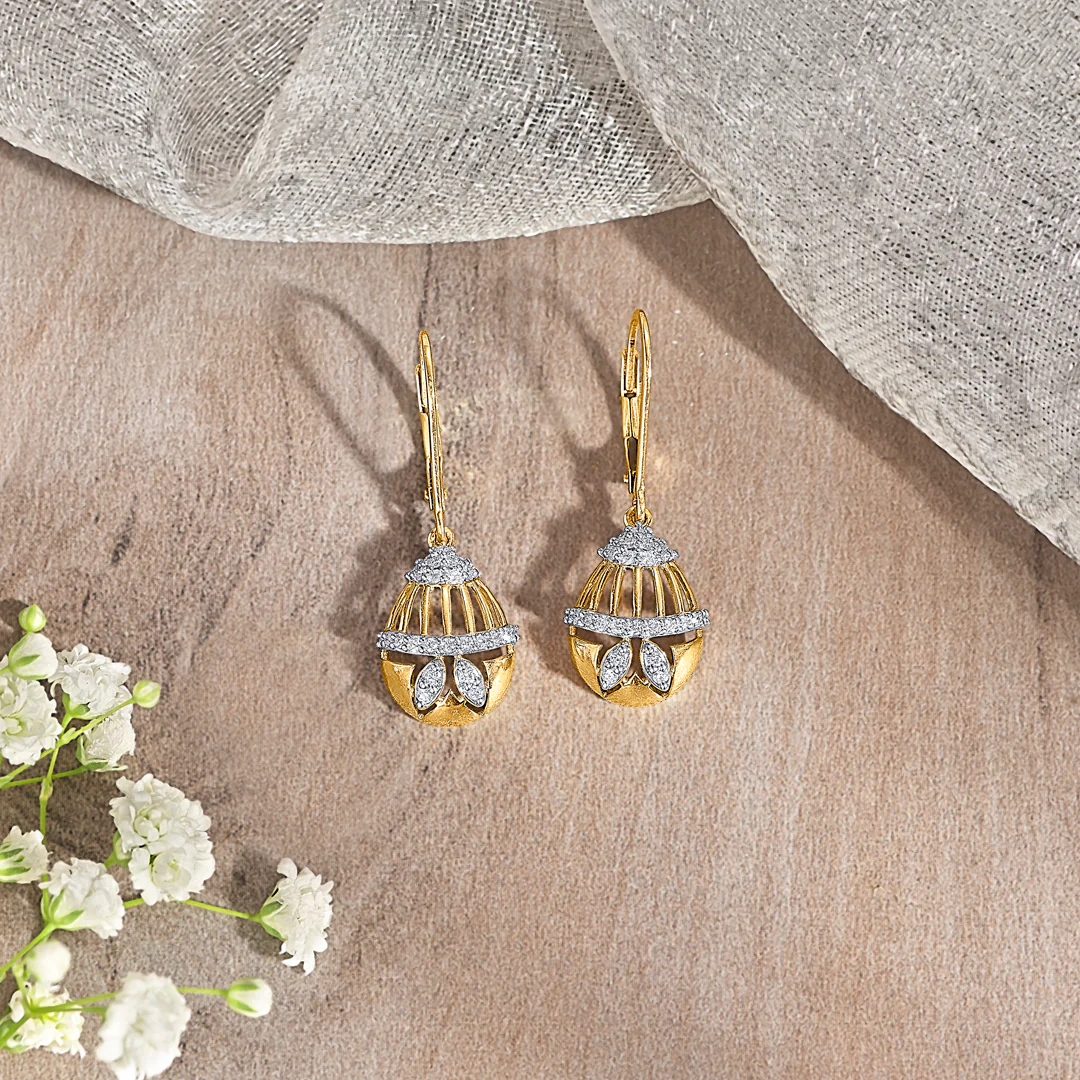 Opulent Gold & Diamond Drops & Dangler Earring For Women