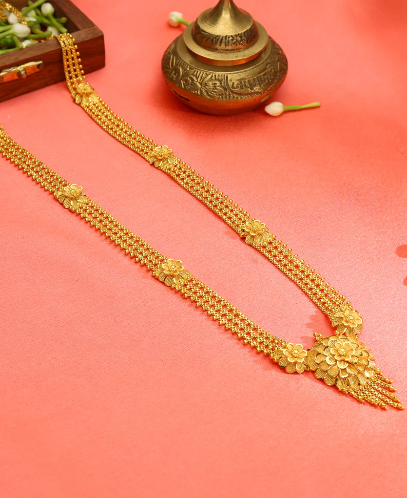 Ornamental Grace Yellow Gold Necklace For Women - Image 2