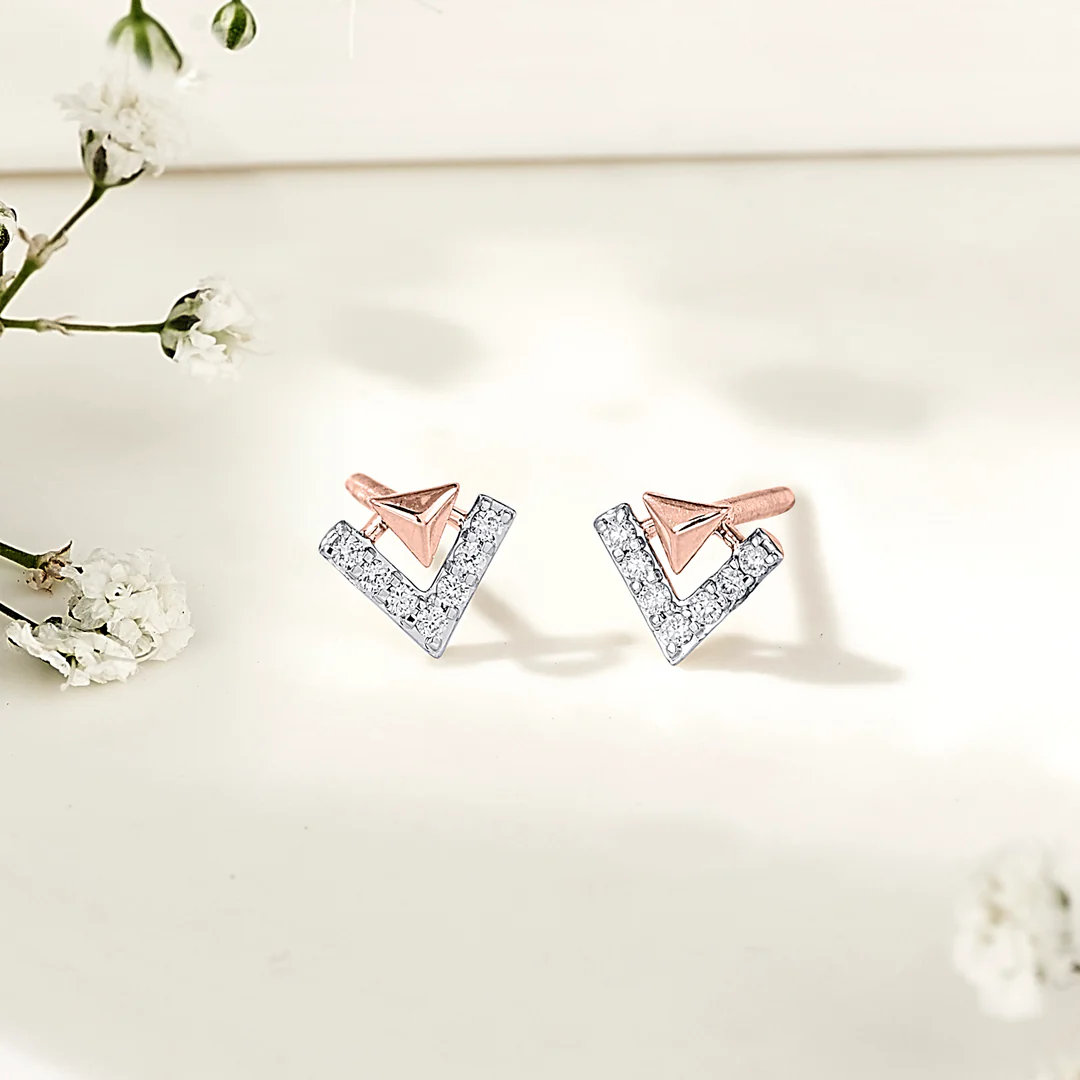 Pinnacle Spark Gold Stud Diamond Earring for Women