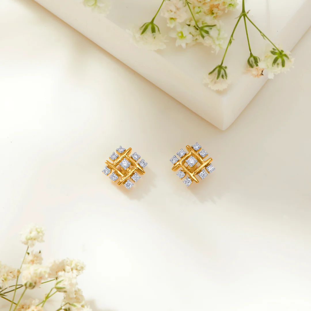 Quadrate Gold & Diamond Stud Earring For Women