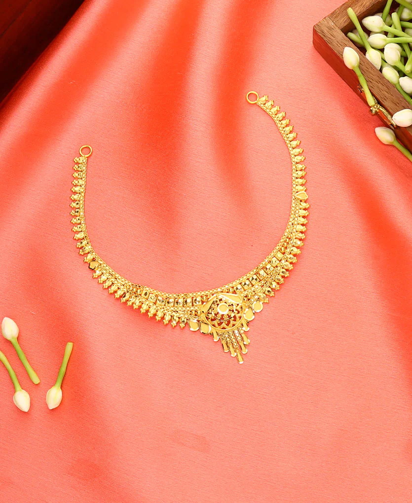 Radiant Kanthi Maal Yellow Gold Traditional Necklace For Women - Image 3