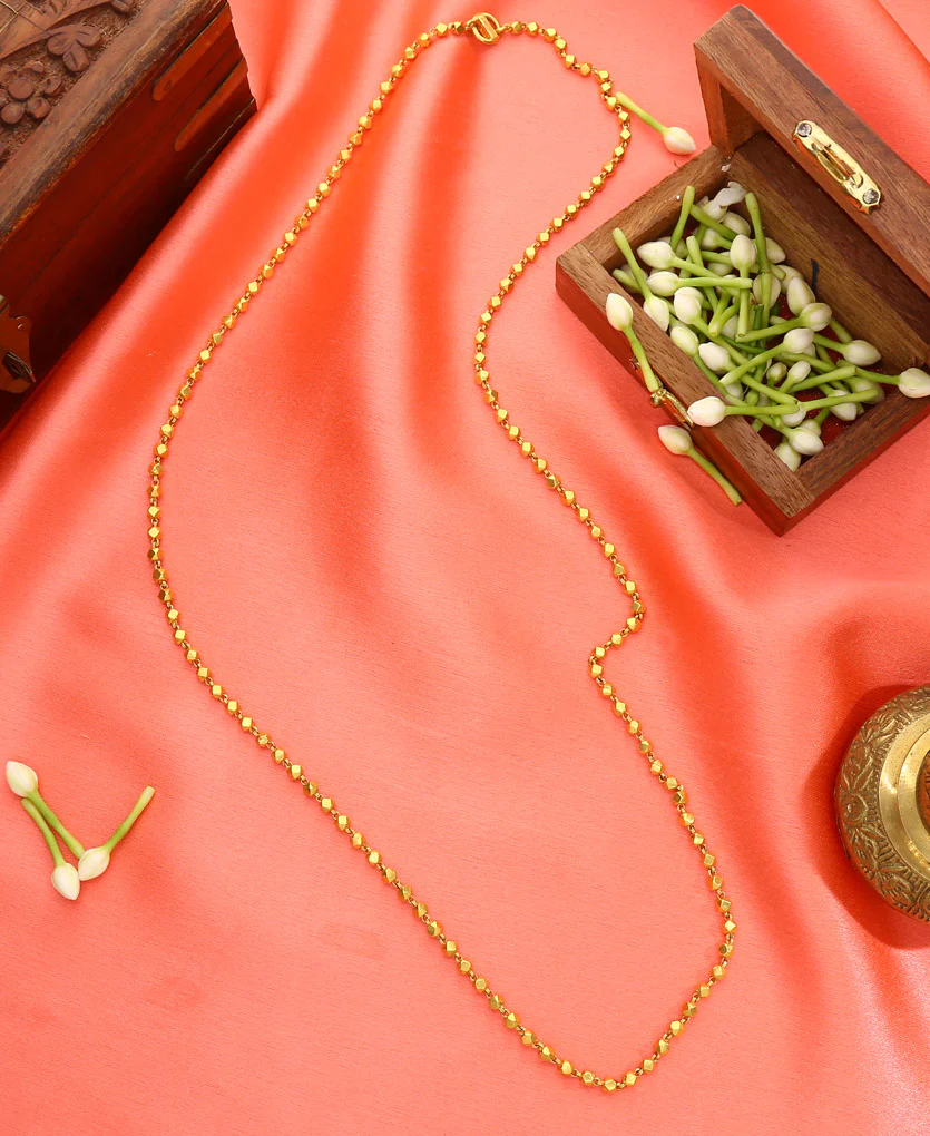 Radiant Kanthi Maal Yellow Gold Traditional Necklace For Women - Image 9
