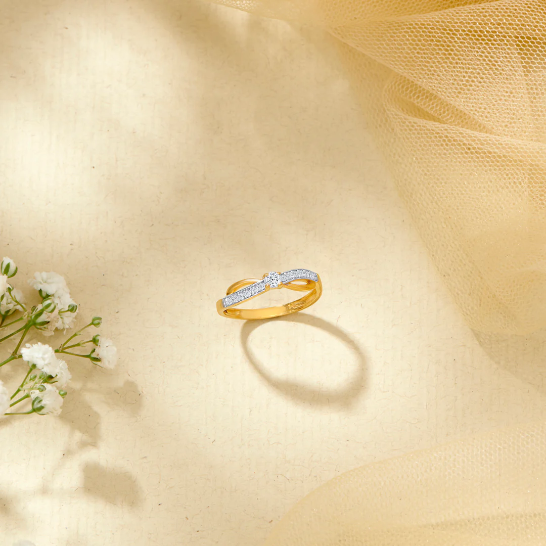 Royal Crest Gold Casual Ring For Women