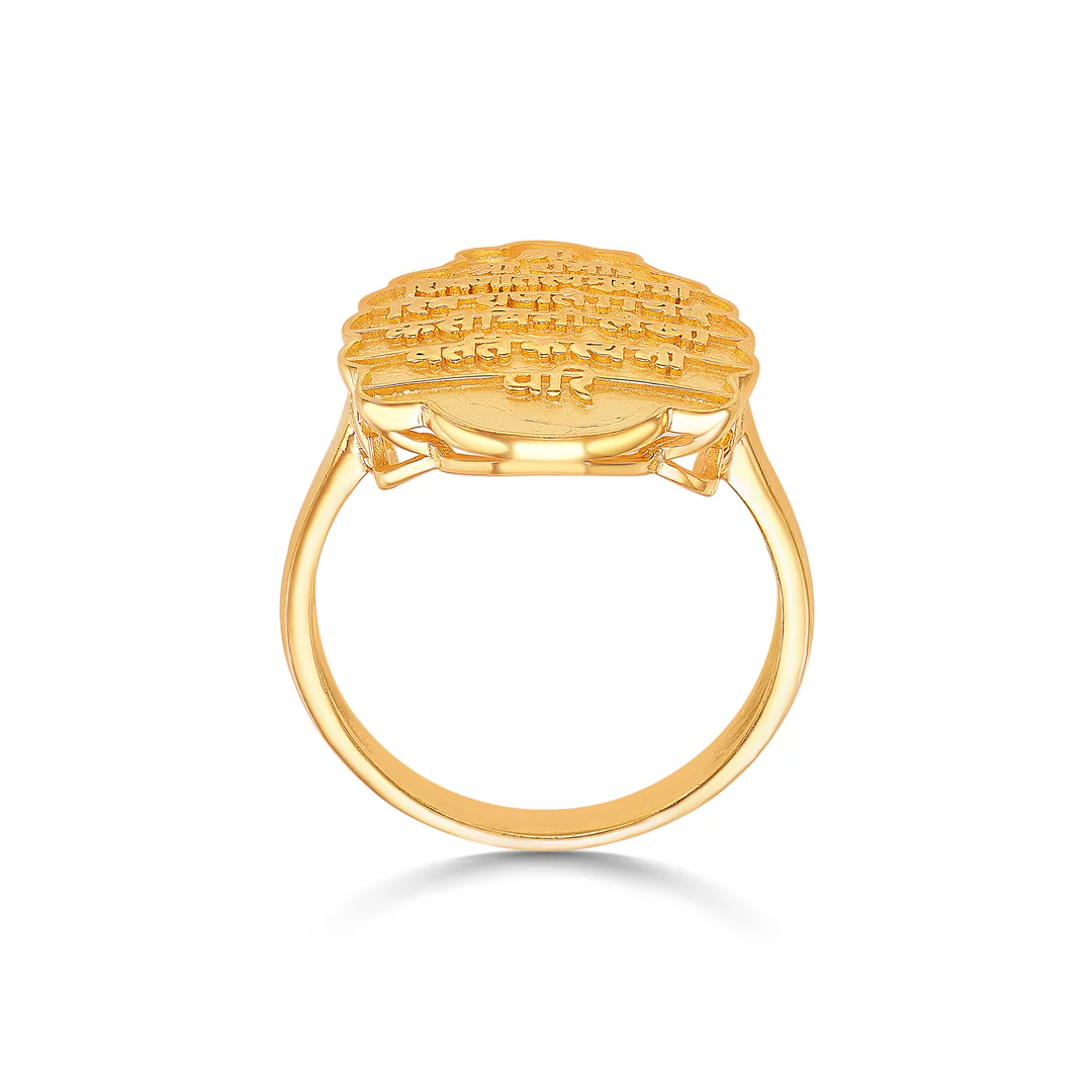Royal Emblem Gold Men's Ring - Image 3