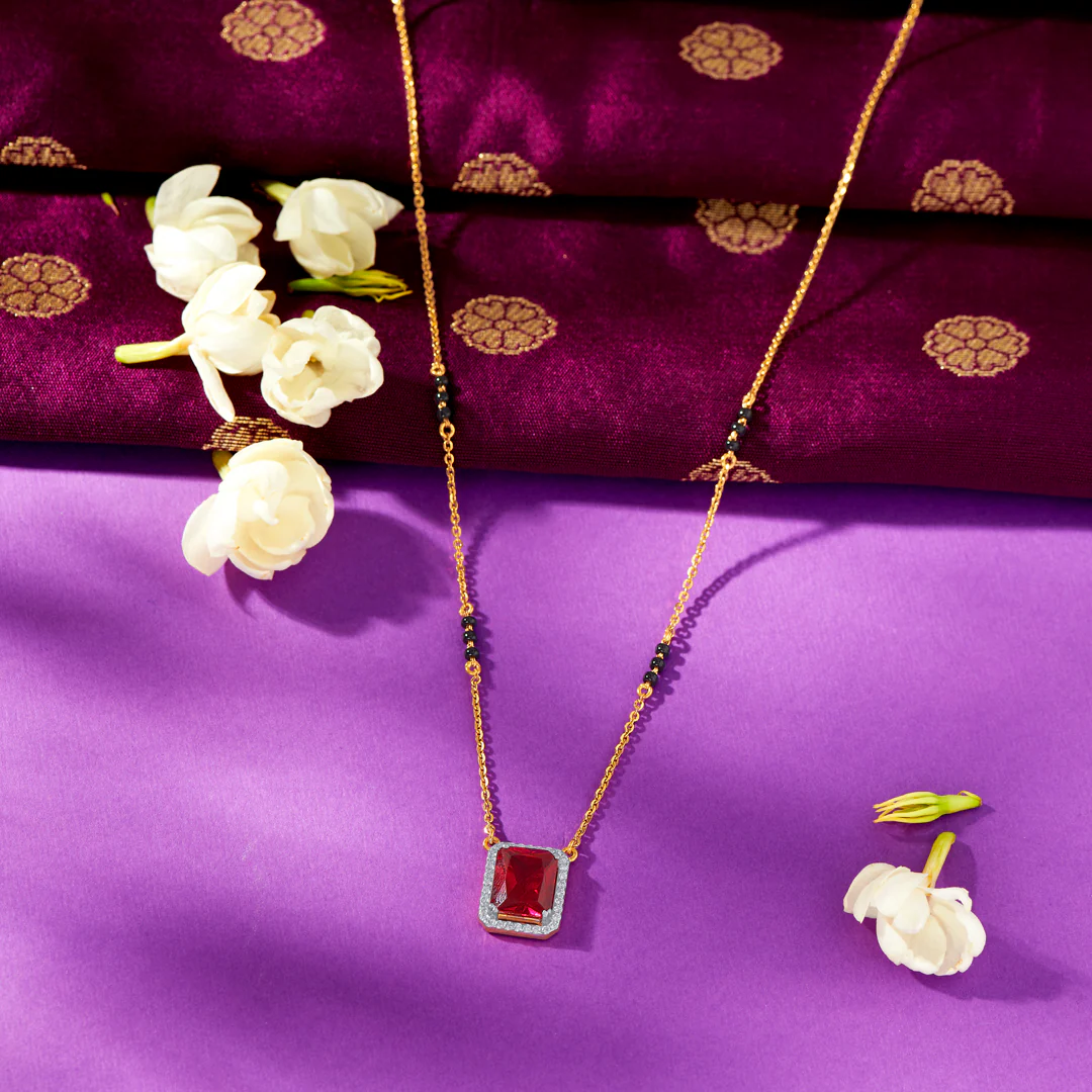 Scarlet Core Yellow Gold Modern Mangalsutra For Women
