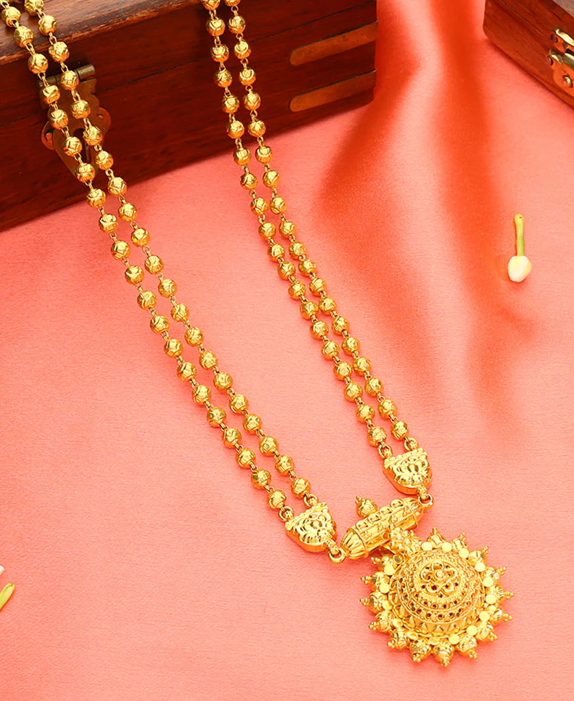 Suvarna Rupini Yellow Gold Necklace For Women