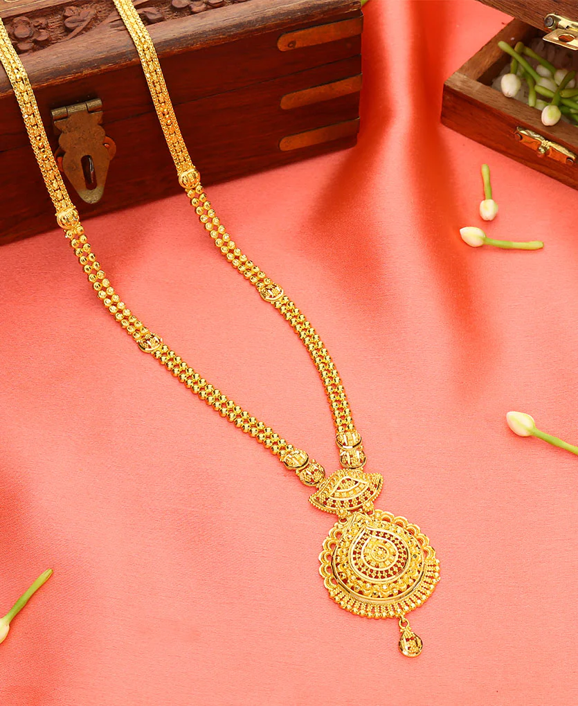 Suvarna Shringar Yellow Gold Traditional Necklace For Women