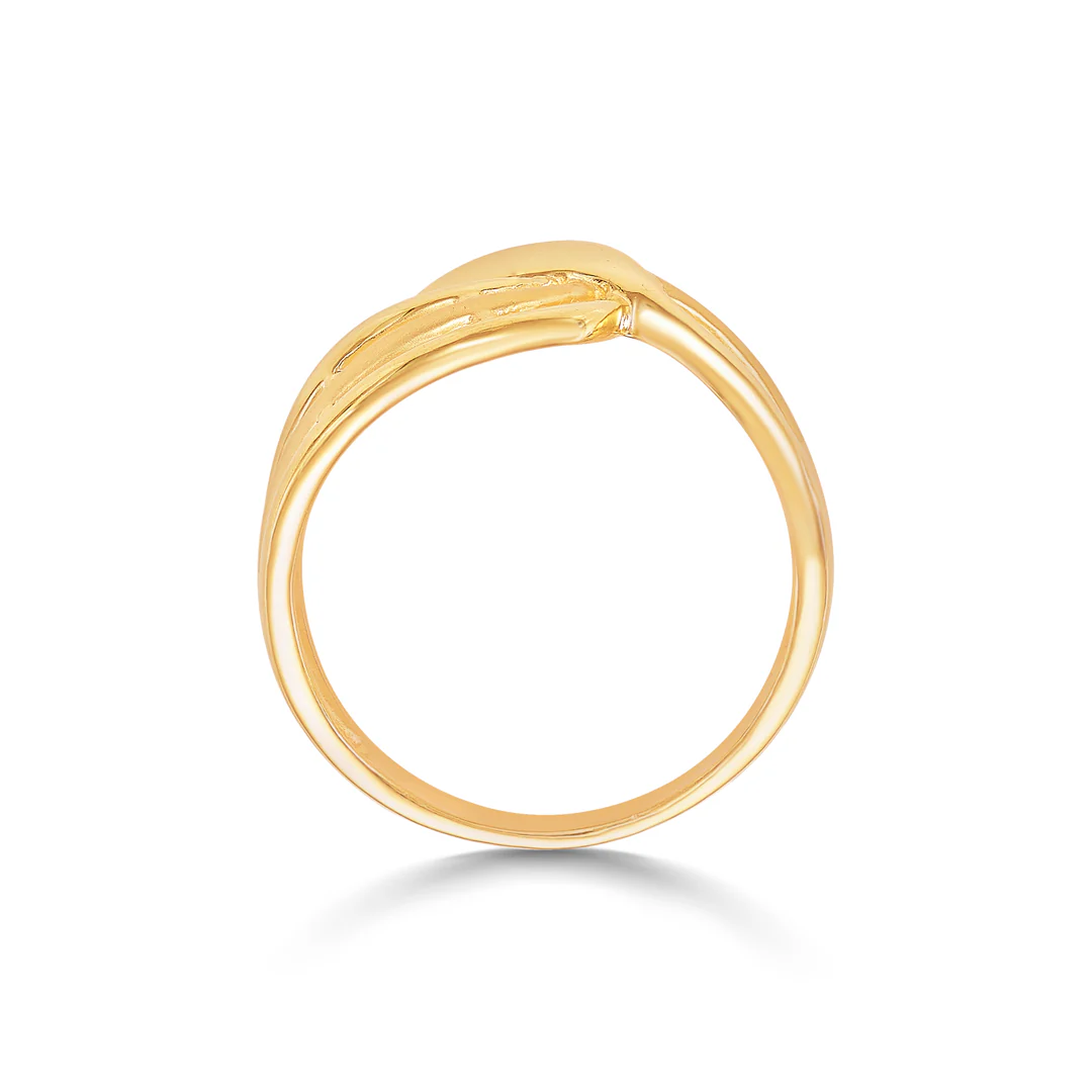 Tranquil Twist Gold Casual Ring For Women - Image 4