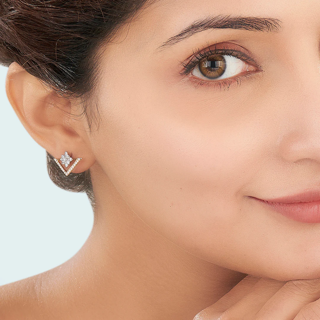 Tri Dazzle Gold Stud Diamond Earring for Women - Image 2