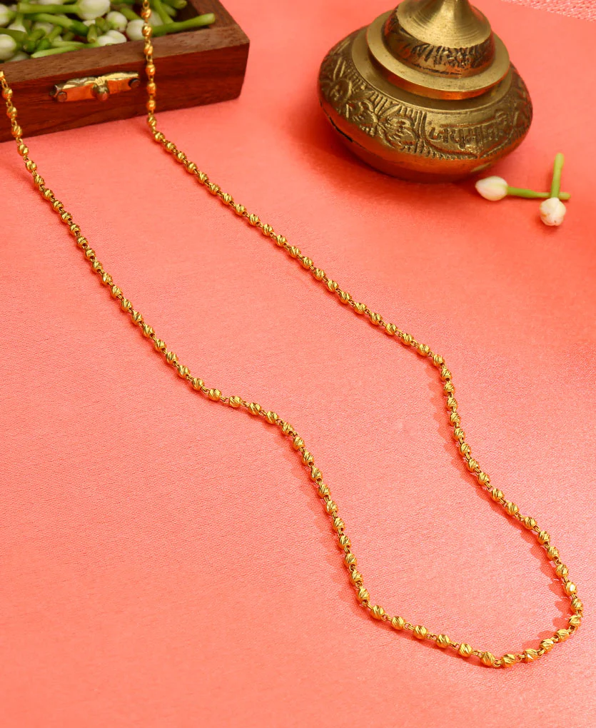 Vedic Grace Vertical Yellow Gold Traditional Necklace For Women - Image 2